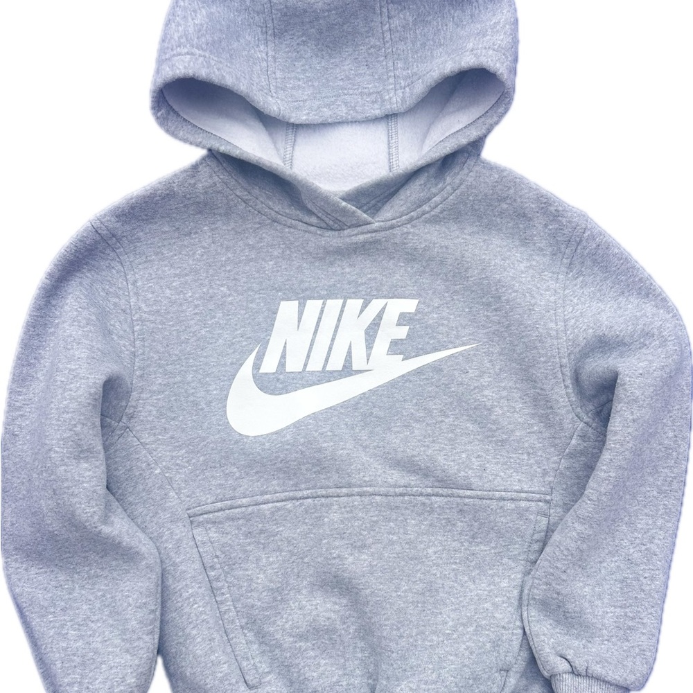 Nike Kids Light Gray Hoodie size 6/7